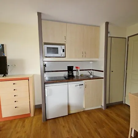 Apartment 2a - R0 142 - 404la
